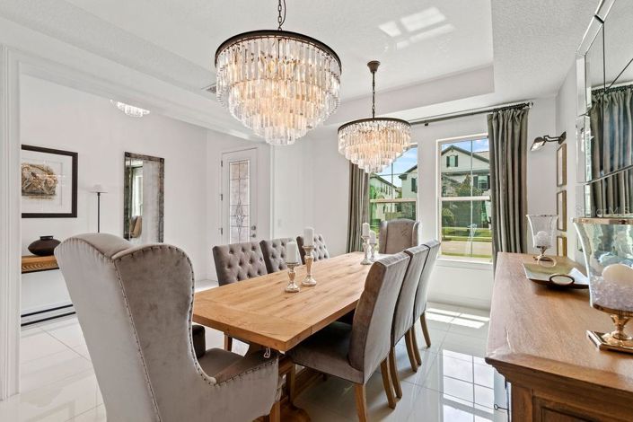 Image No.7-6 Bed Property for sale