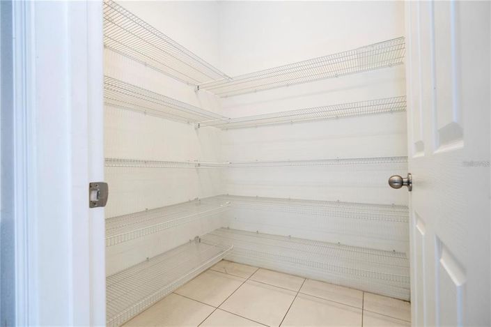 Image No.21-9 Bed Property for sale