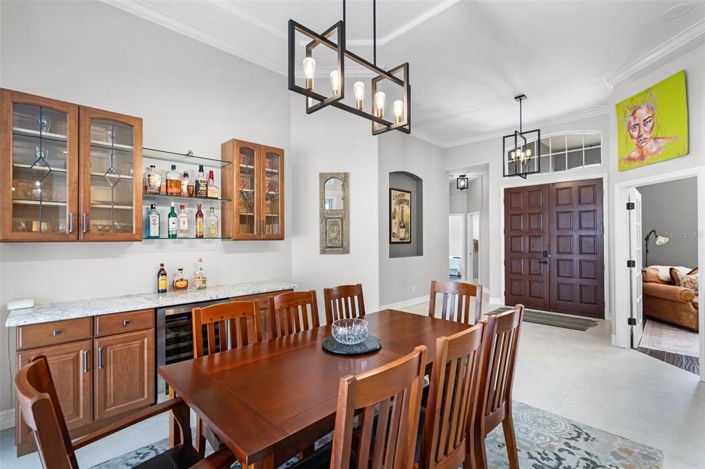 Image No.15-5 Bed Property for sale