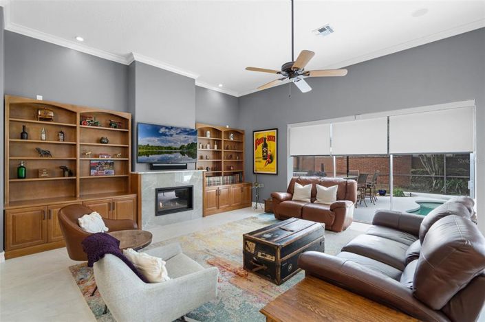 Image No.7-5 Bed Property for sale