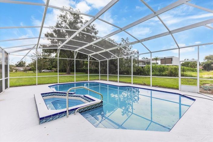 Image No.25-3 Bed Property for sale