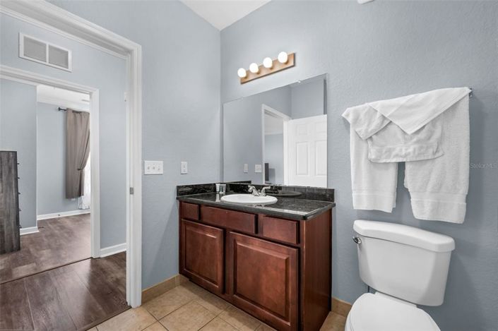 Image No.20-3 Bed Property for sale