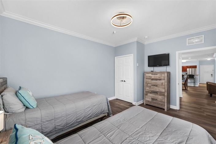 Image No.24-3 Bed Property for sale