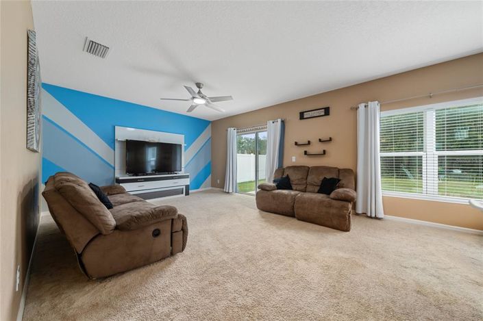 Image No.13-3 Bed Property for sale