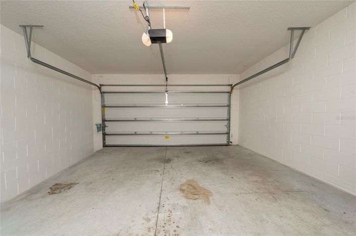 Image No.23-3 Bed Property for sale