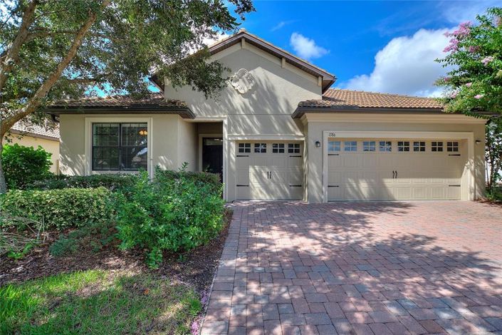 Image No.34-4 Bed Property for sale