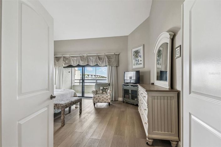 Image No.19-3 Bed Property for sale