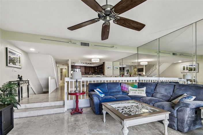 Image No.4-3 Bed Property for sale