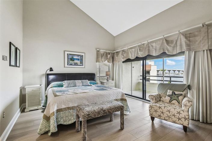 Image No.6-3 Bed Property for sale