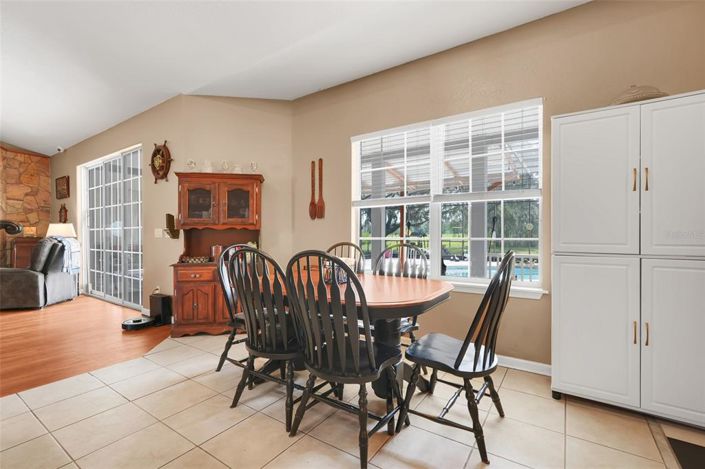 Image No.15-4 Bed Property for sale