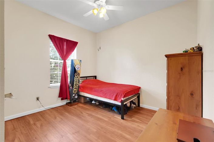 Image No.23-4 Bed Property for sale