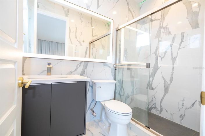 Image No.25-5 Bed Property for sale