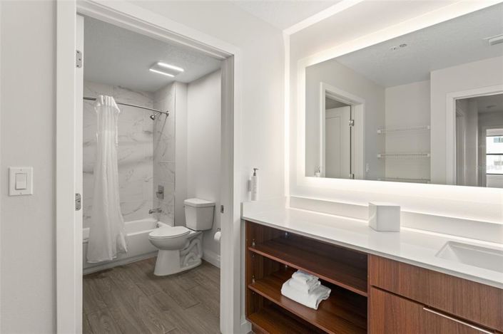 Image No.21-3 Bed Property for sale