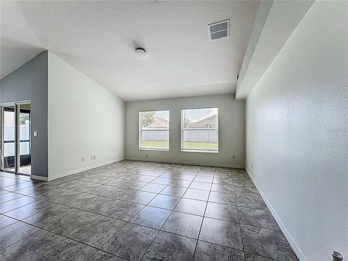 Image No.18-4 Bed Property for sale