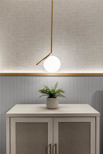 Image No.13-5 Bed Townhouse for sale