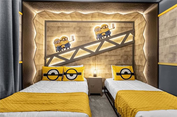 Image No.18-5 Bed Townhouse for sale