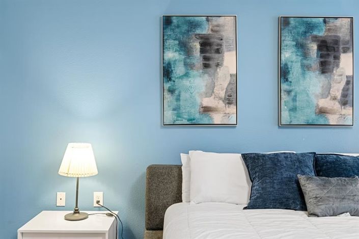 Image No.22-5 Bed Townhouse for sale