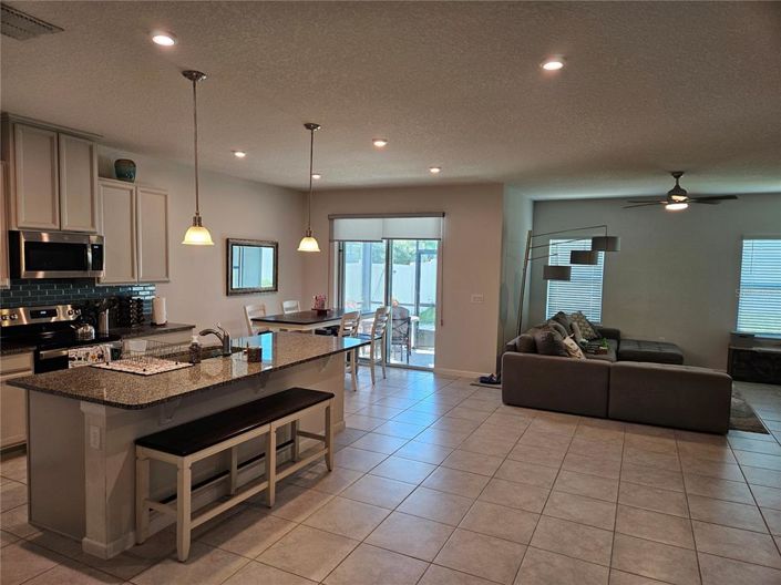 Image No.14-3 Bed Property for sale