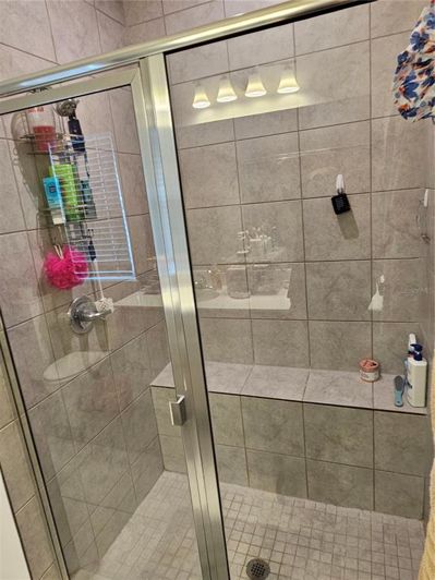 Image No.29-3 Bed Property for sale