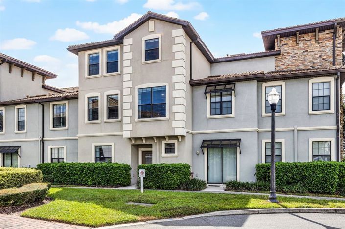 Image No.2-4 Bed Townhouse for sale