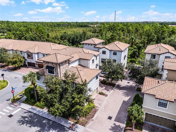 Image No.47-4 Bed Townhouse for sale