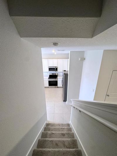 Image No.9-3 Bed Townhouse for sale