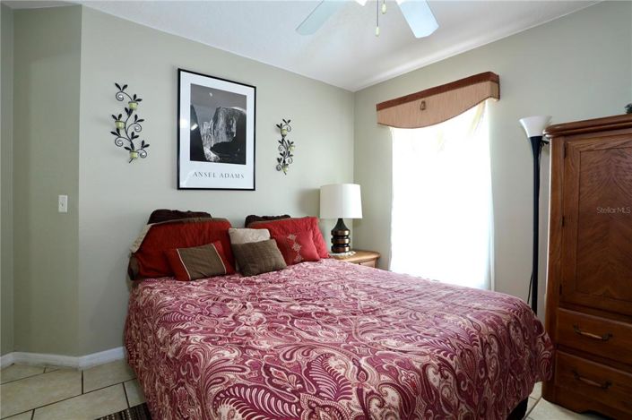 Image No.13-3 Bed Property for sale