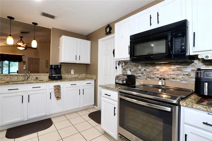 Image No.2-3 Bed Property for sale