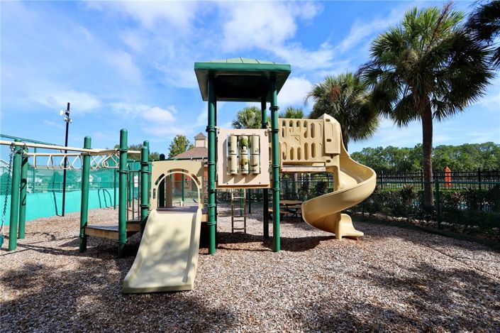 Image No.27-3 Bed Property for sale