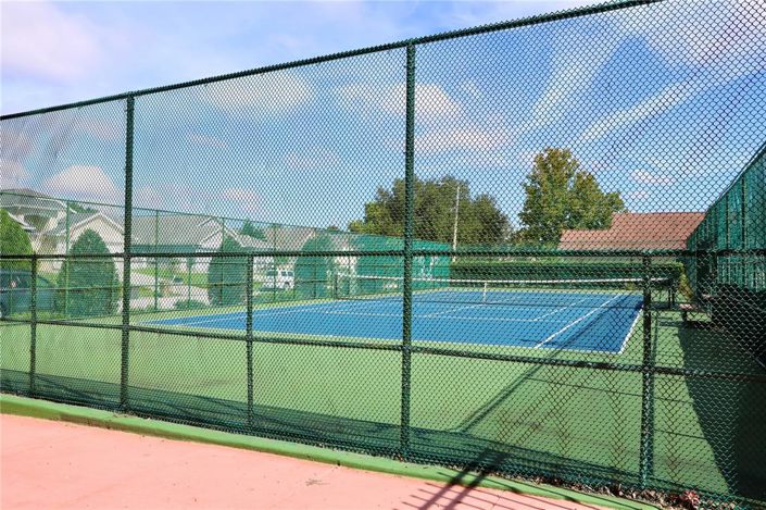 Image No.28-3 Bed Property for sale