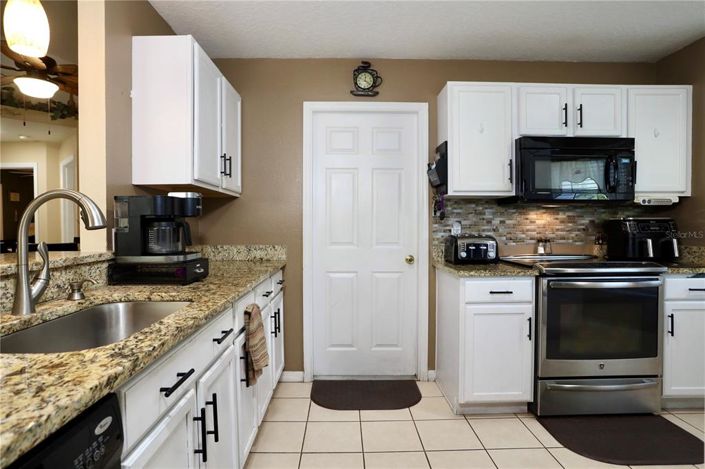 Image No.4-3 Bed Property for sale