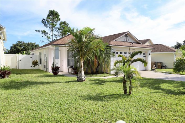 Image No.42-3 Bed Property for sale