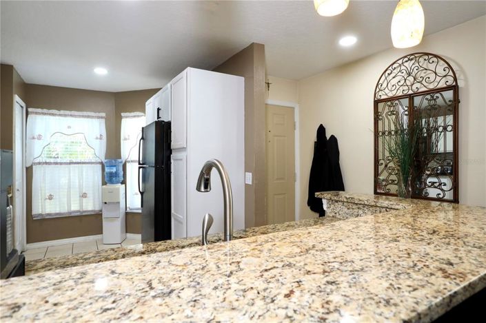 Image No.5-3 Bed Property for sale