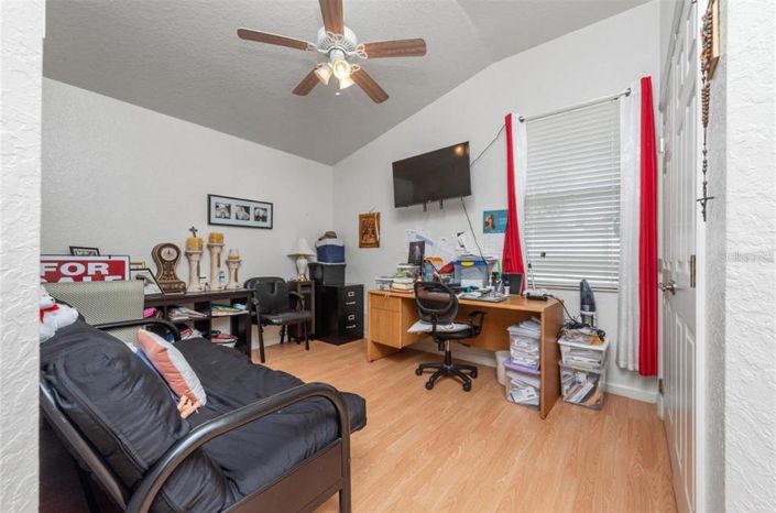 Image No.18-4 Bed Property for sale