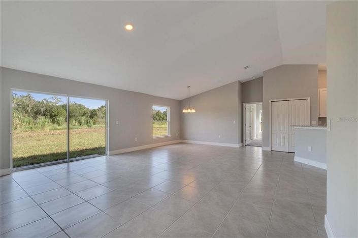 Image No.20-4 Bed Property for sale