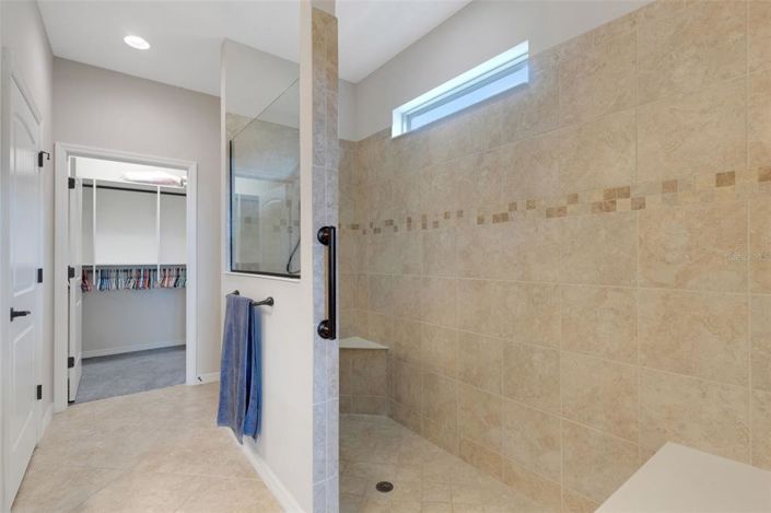 Image No.26-2 Bed Property for sale