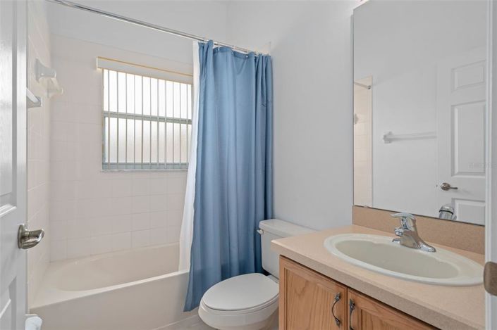 Image No.20-3 Bed Property for sale