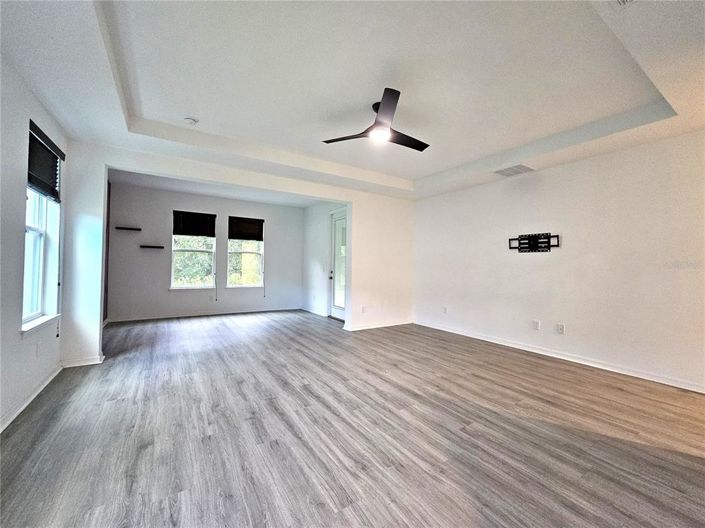 Image No.18-5 Bed Property for sale