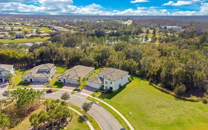 Image No.36-5 Bed Property for sale