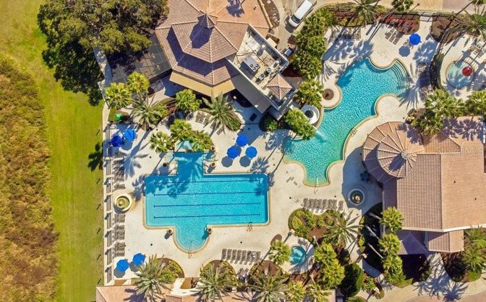 Image No.44-5 Bed Property for sale