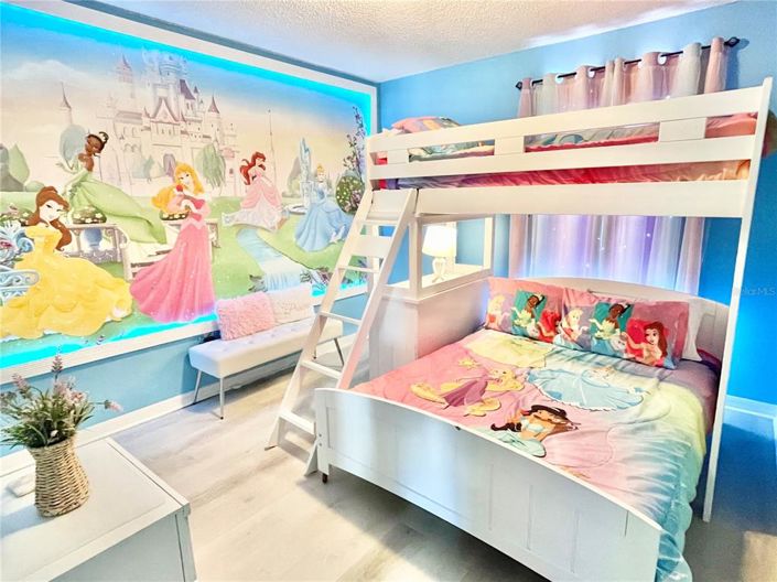 Image No.21-4 Bed Property for sale