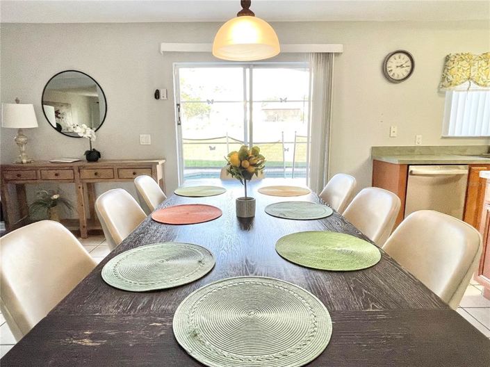 Image No.7-4 Bed Property for sale