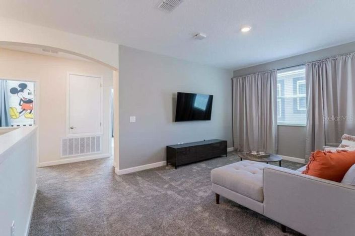 Image No.16-5 Bed Property for sale