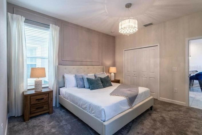 Image No.27-5 Bed Property for sale