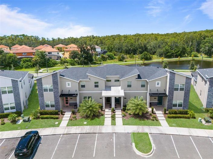 Image No.2-4 Bed Townhouse for sale