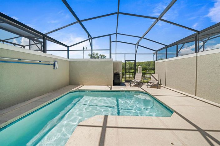 Image No.27-4 Bed Townhouse for sale