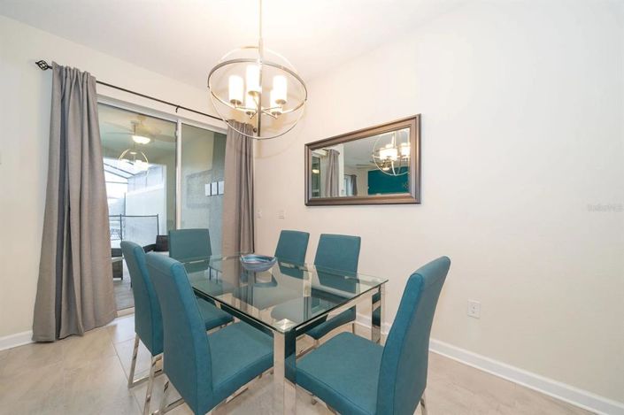 Image No.5-4 Bed Townhouse for sale