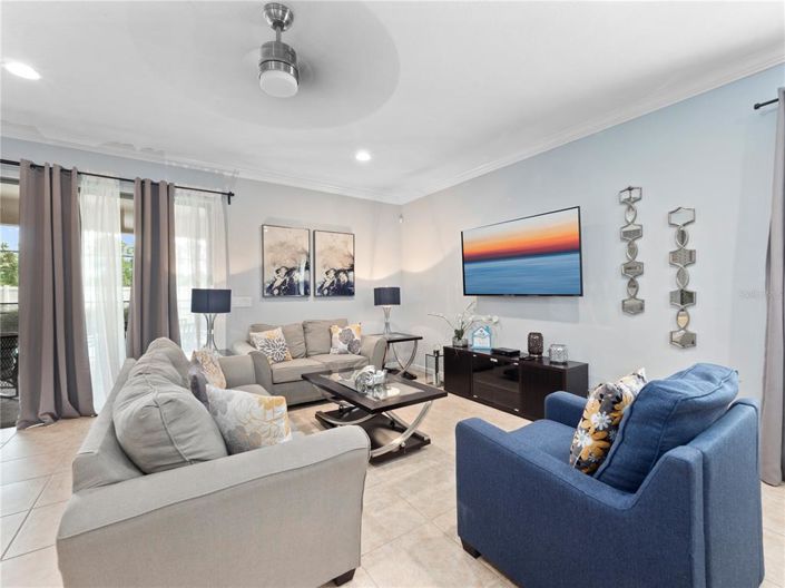 Image No.7-8 Bed Property for sale