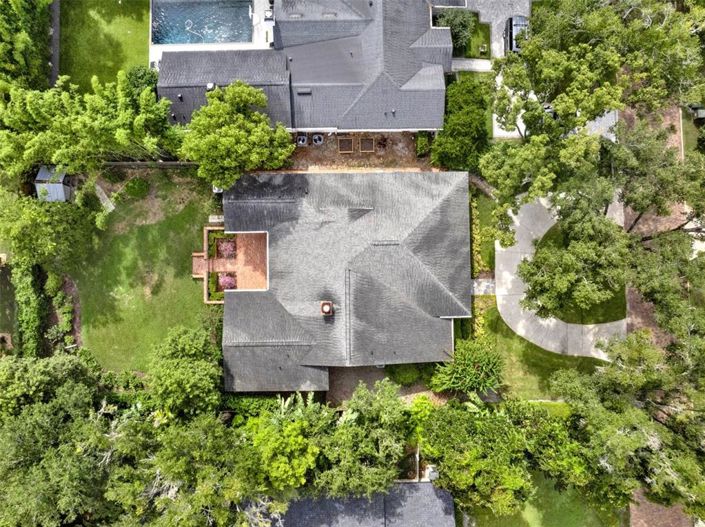 Image No.27-5 Bed Property for sale