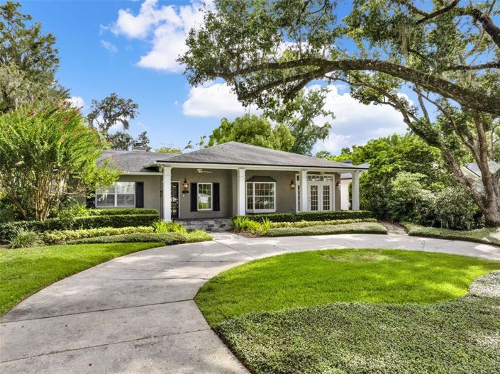 Image No.30-5 Bed Property for sale